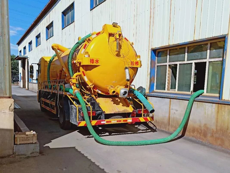 丰台厂区化粪池清理